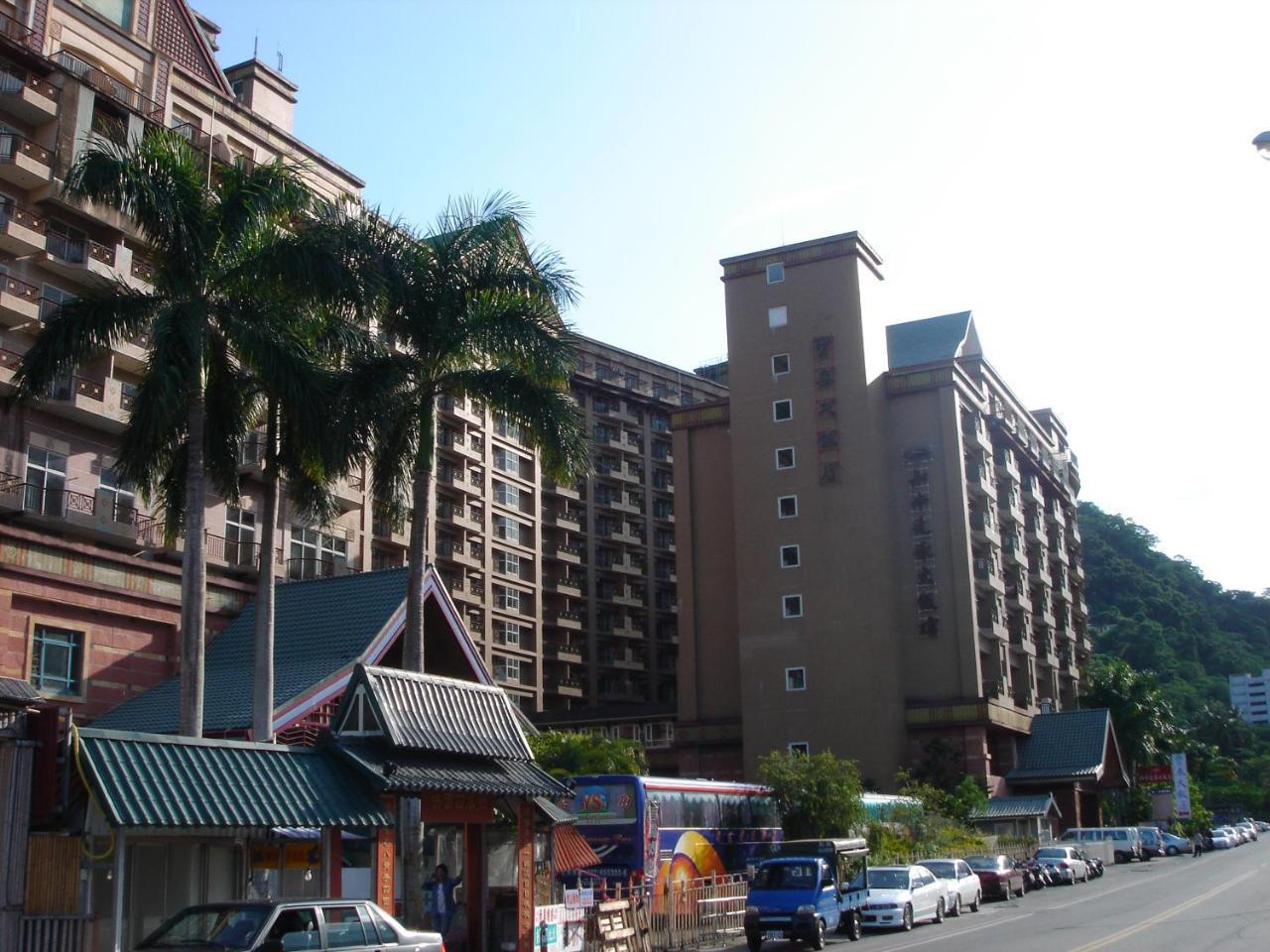 Fujiyeh Chipen Hot Spring Resort Wenquan Екстер'єр фото
